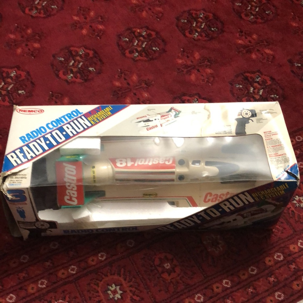 NEW VINTAGE RADIO CONTROL CASTROL 18 - Picture 5 of 9